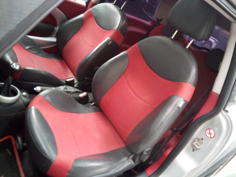 mini mini (r50,r53) del año 2002