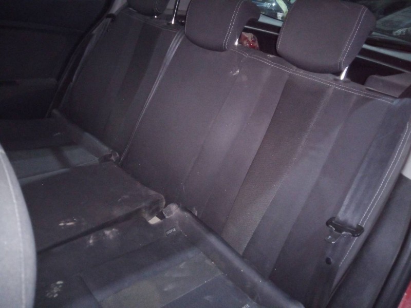 renault megane iii berlina 5 p del año 2009