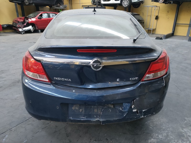 opel insignia berlina del año 2013