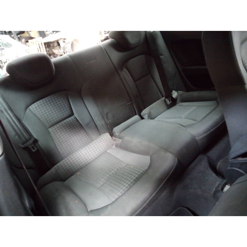 audi a1 (8x) del año 2010