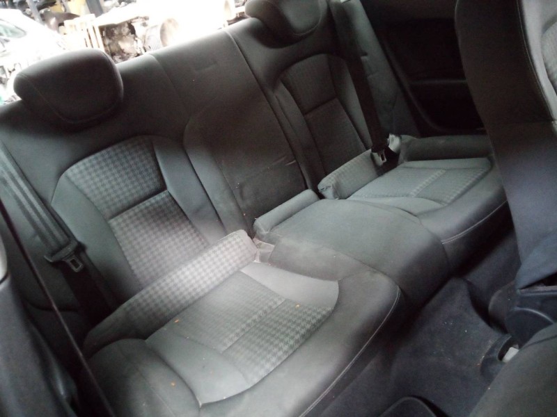 audi a1 (8x) del año 2010