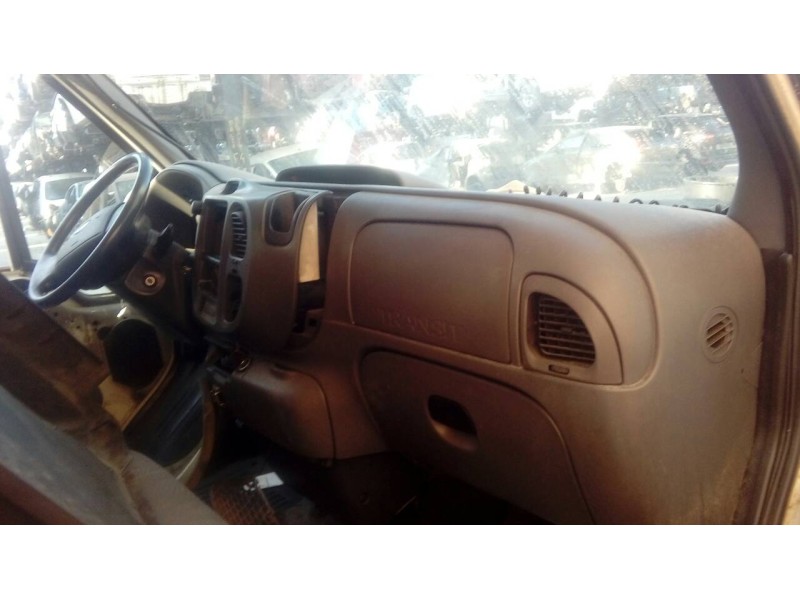 ford transit caja cerrada, larga (fy) (2000 =>) del año 2000