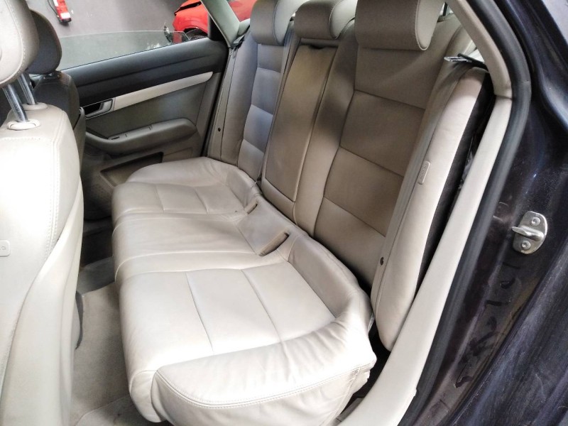 audi a6 berlina (4f2) del año 2010