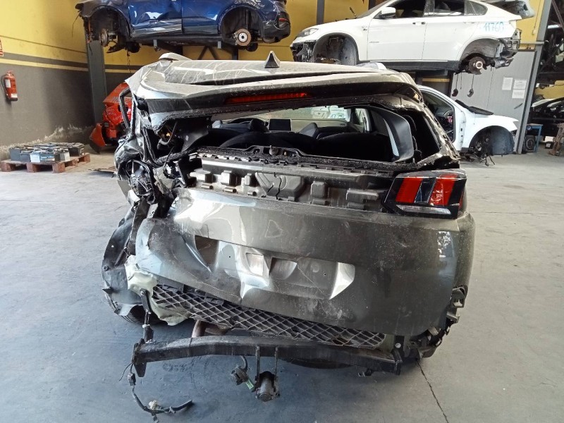 peugeot 5008 del año 2019