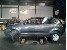 VOLKSWAGEN POLO (9N1)