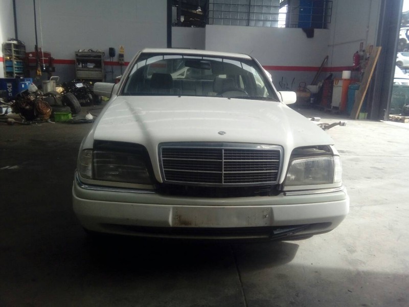 mercedes-benz clase c (w202) berlina del año 1994