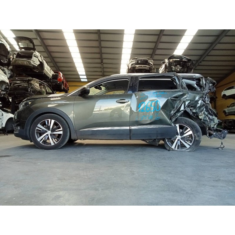 peugeot 5008 del año 2019