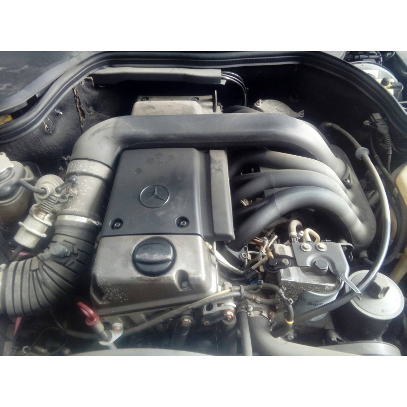 mercedes-benz clase c (w202) berlina del año 1994