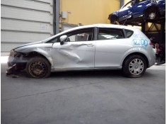 SEAT LEON (1P1)