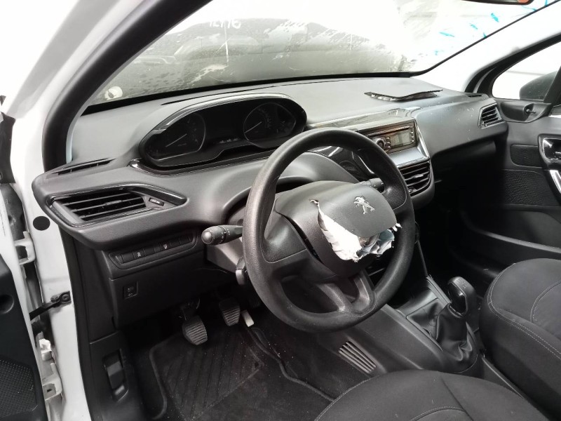 peugeot 208 del año 2018