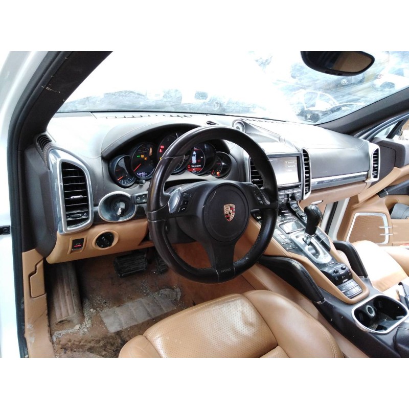porsche cayenne (typ 92aa) del año 2012