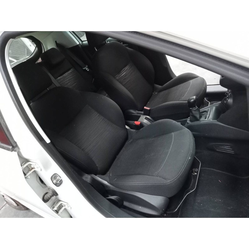 peugeot 208 del año 2018