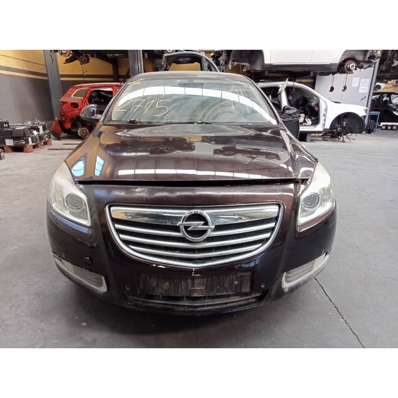 opel insignia berlina del año 2011