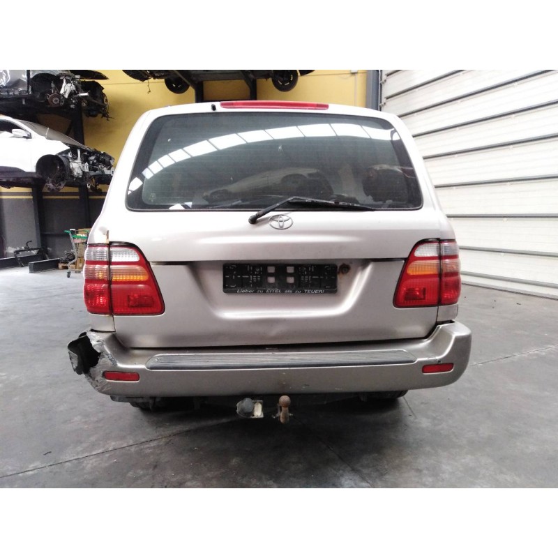 toyota land cruiser (j10) del año 2000