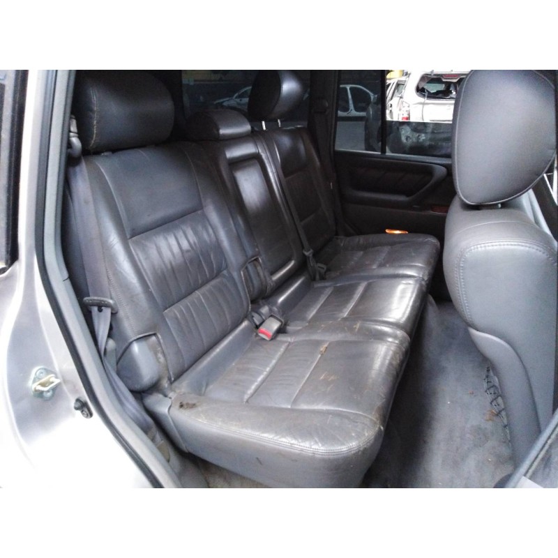 toyota land cruiser (j10) del año 2000