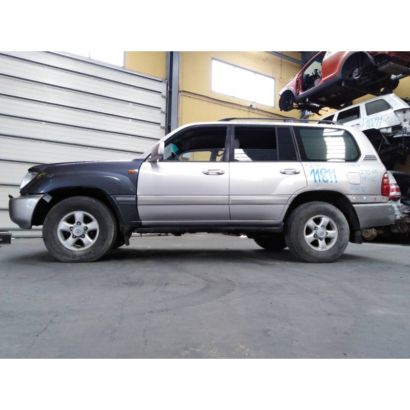 toyota land cruiser (j10) del año 2000