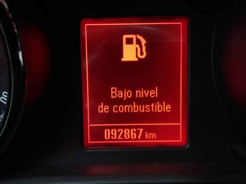 opel astra j lim. 4türig del año 2015