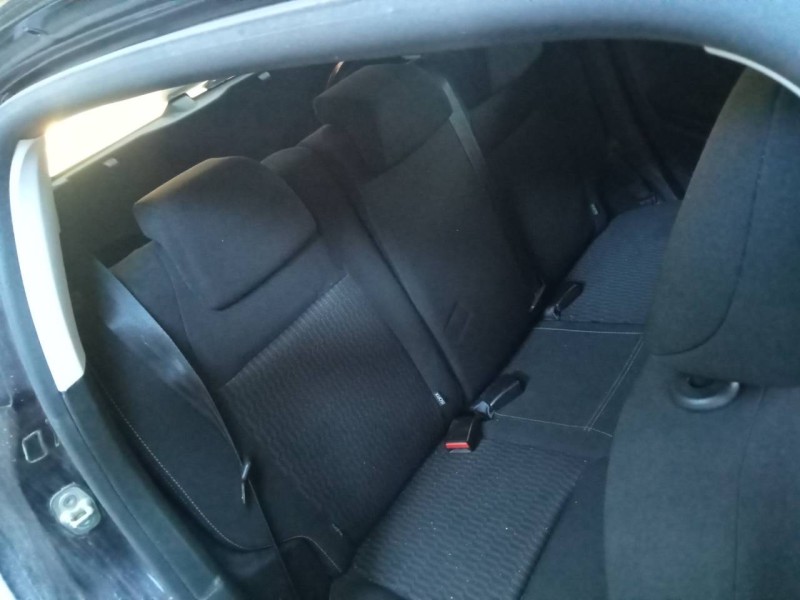 peugeot 208 del año 2014