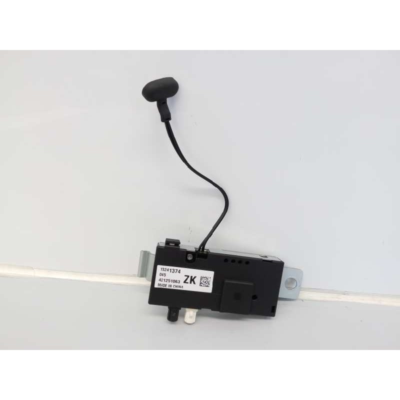 Recambio de antena para opel astra j lim. sportive referencia OEM IAM 13241374 421251063 