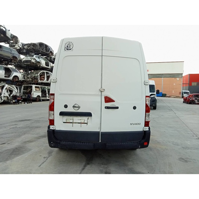 nissan nv 400 del año 2018