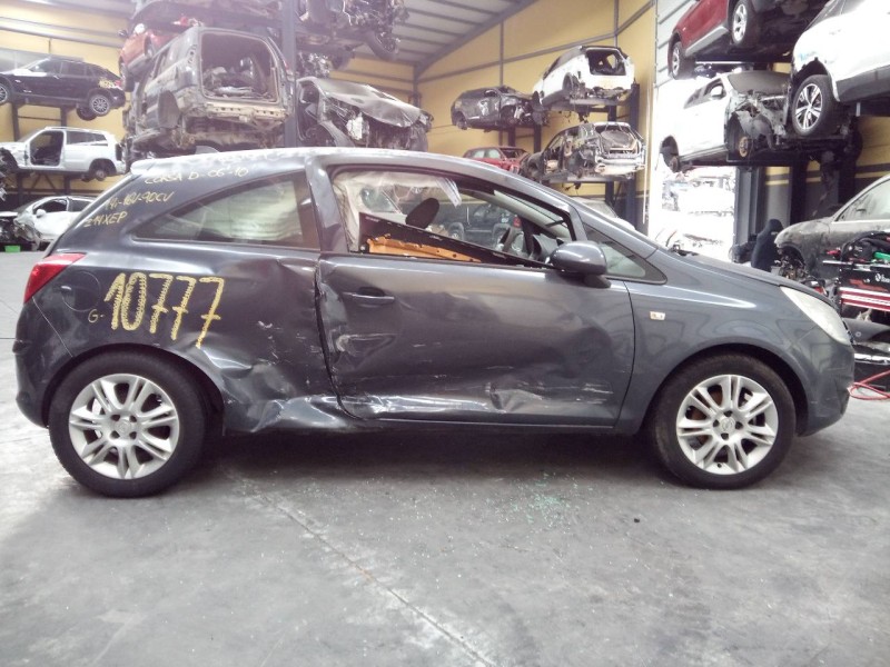 opel corsa d del año 2009