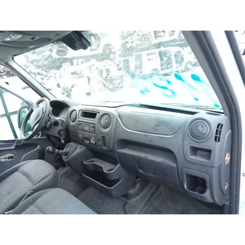 nissan nv 400 del año 2018