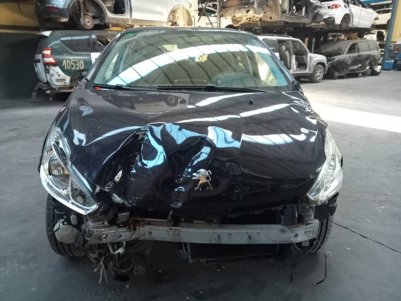 peugeot 208 del año 2014