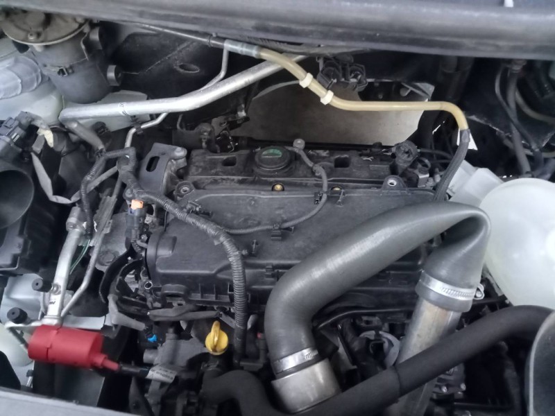 nissan nv 400 del año 2018