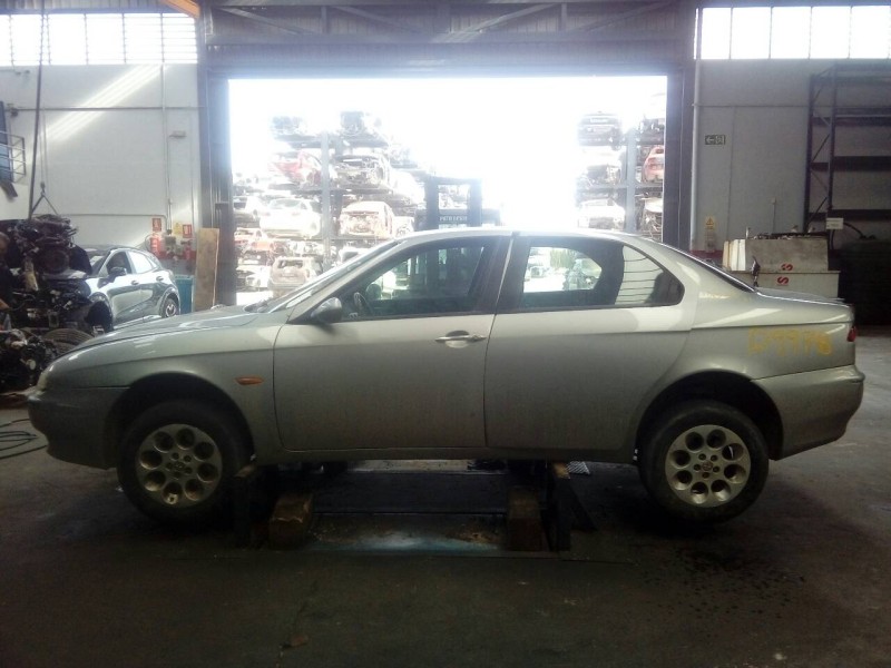 alfa romeo 156 (116) del año 2000