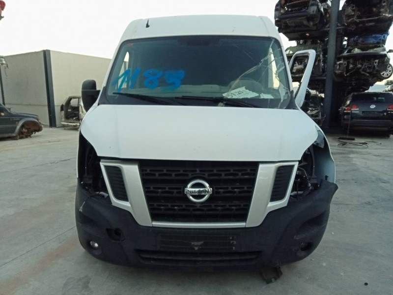 nissan nv 400 del año 2018