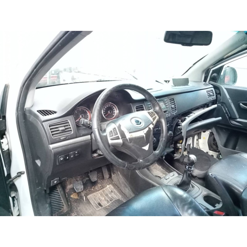 ssangyong korando del año 2010