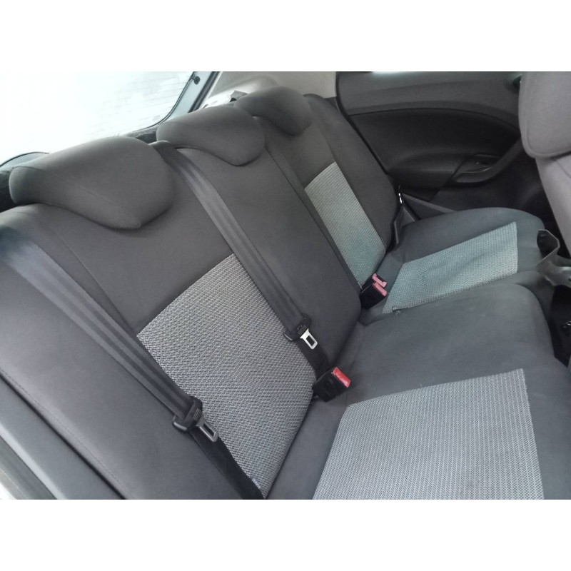 seat ibiza (6j5) del año 2009