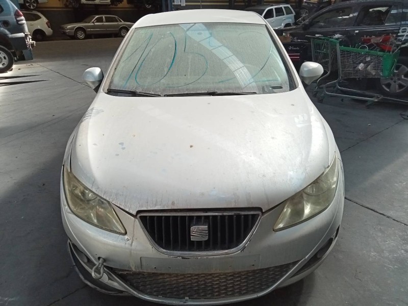 seat ibiza (6j5) del año 2009