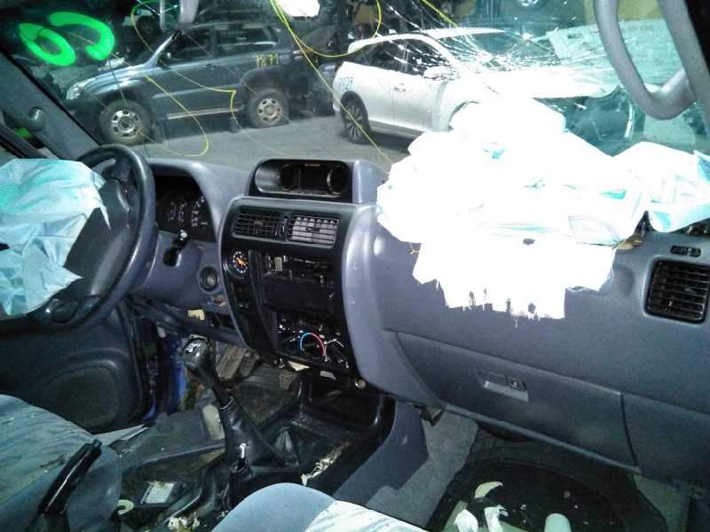 toyota land cruiser (j9) del año 1999