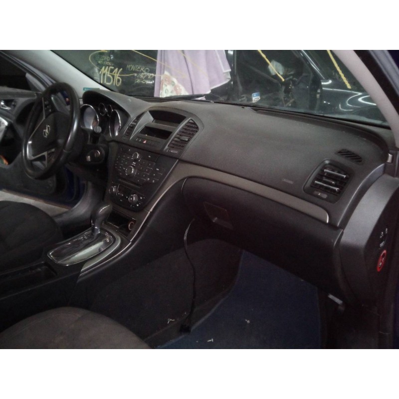 opel insignia sports tourer del año 2011