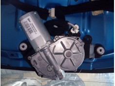 Recambio de motor limpia trasero para dacia sandero stepway referencia OEM IAM 287105483R  