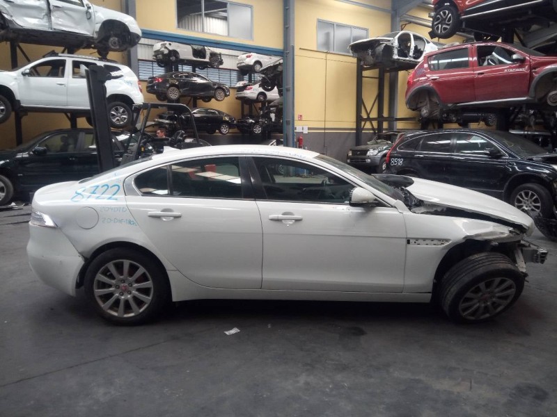 jaguar xe del año 2014