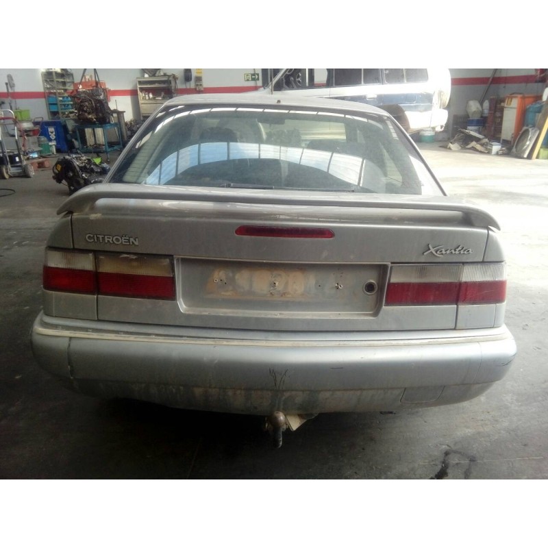 citroën xantia berlina del año 1998