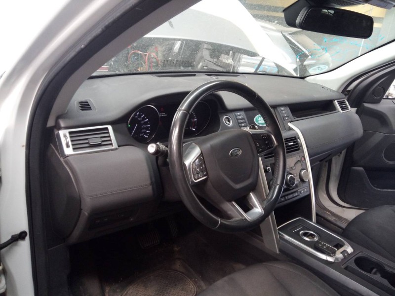 land rover discovery sport del año 2017