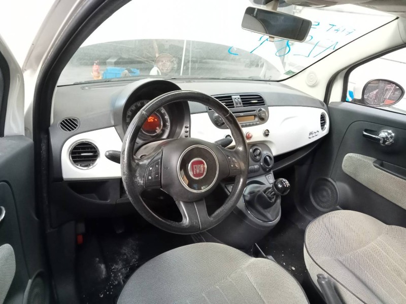 fiat nuova 500 (150) del año 2013
