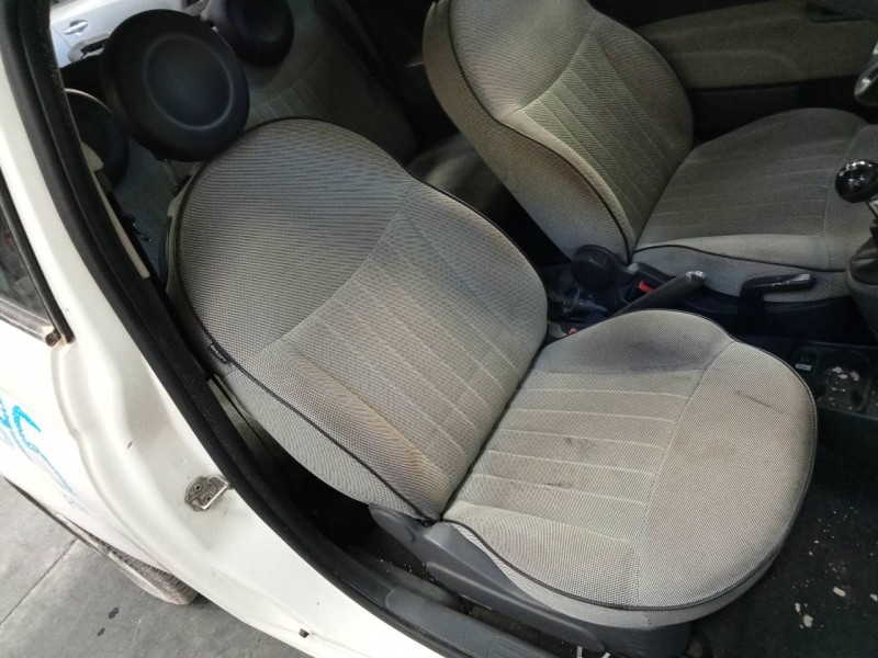 fiat nuova 500 (150) del año 2013