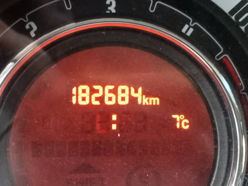 fiat nuova 500 (150) del año 2013