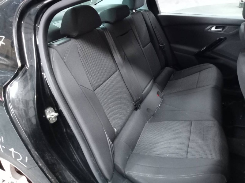 peugeot 508 del año 2011