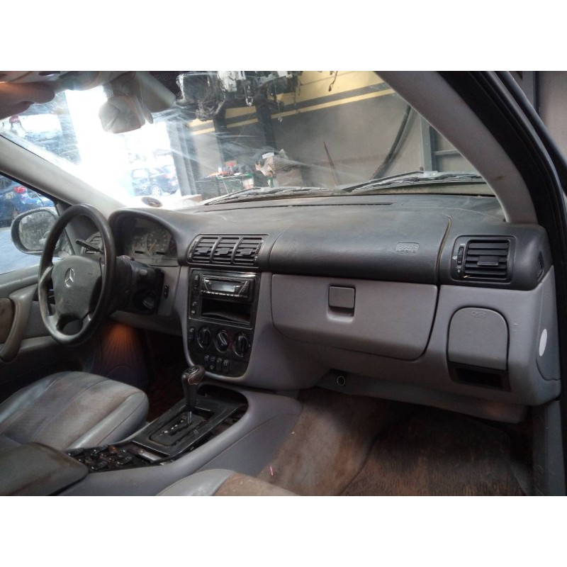 mercedes-benz clase m (w163) del año 2001