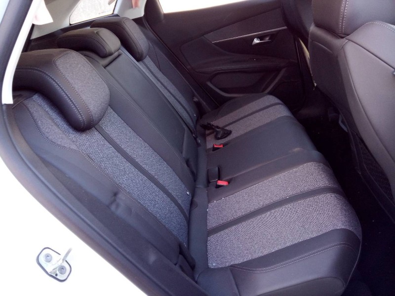 peugeot 3008 del año 2019