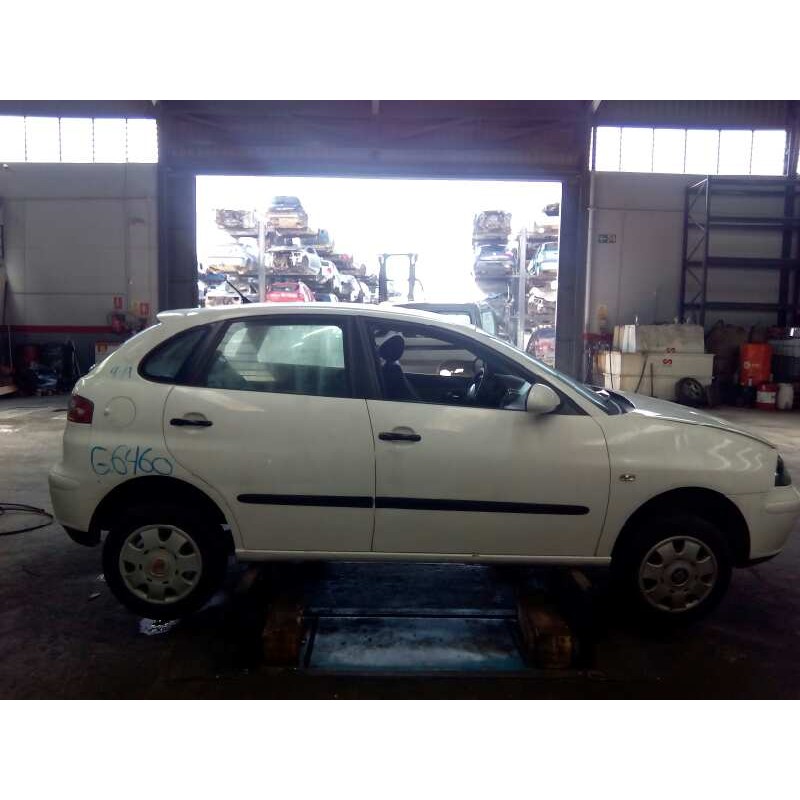 seat ibiza (6l1) del año 2004
