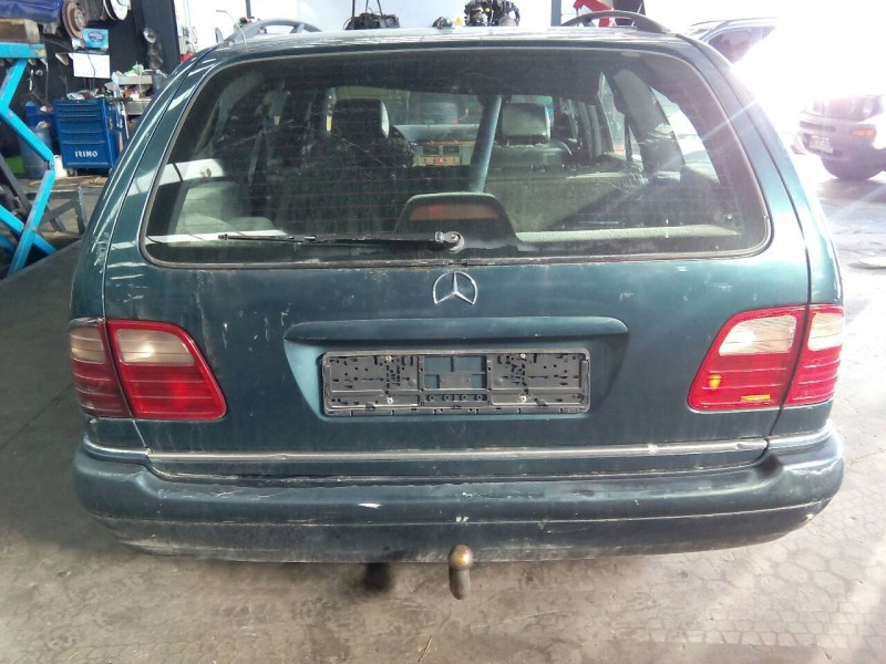 mercedes-benz clase e (w210) familiar del año 1999