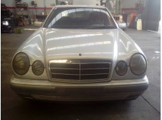 mercedes-benz clase e (w210) berlina diesel del año 1999 2
