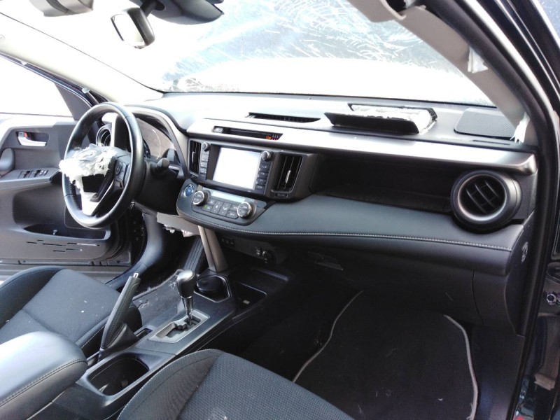 toyota rav 4 del año 2018