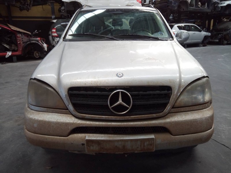 mercedes-benz clase m (w163) del año 2001